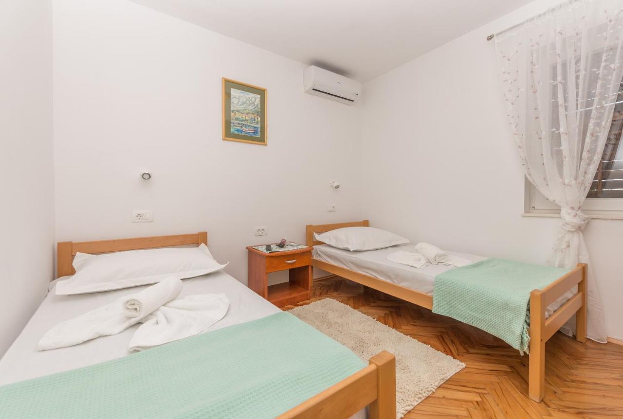 Apartment Strawberry Makarska Buitenkant foto